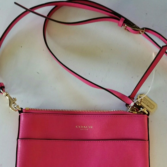 Coach North/South swingpack purse **&WALLET - Picture 2 of 5